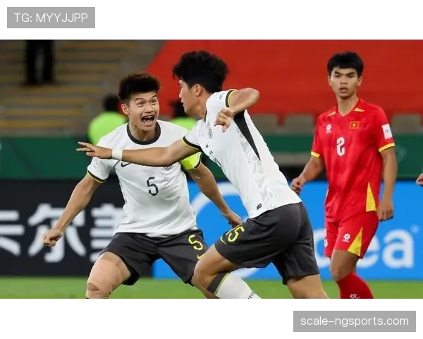 韩国国家队本届赛事防线调整较大,中卫位置持续面临人员磨合压力 韩国国家队本届赛事防线调整较大,中卫位置持续面临人员磨合压力